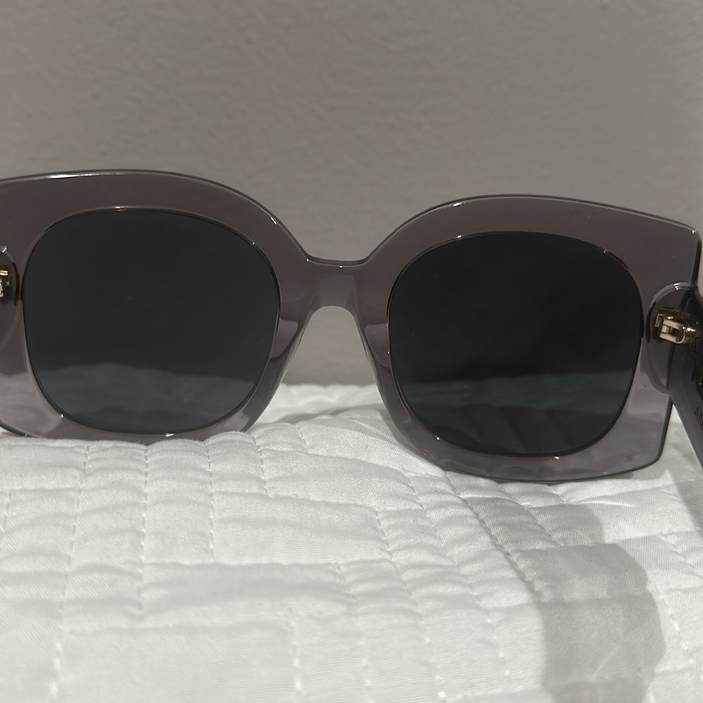 Fendi Black Oversized Cat-Eye Glasses - Picture 9 of 11